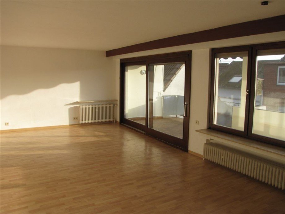 Wohnung im DG Mehrfamilienhaus Neuwied