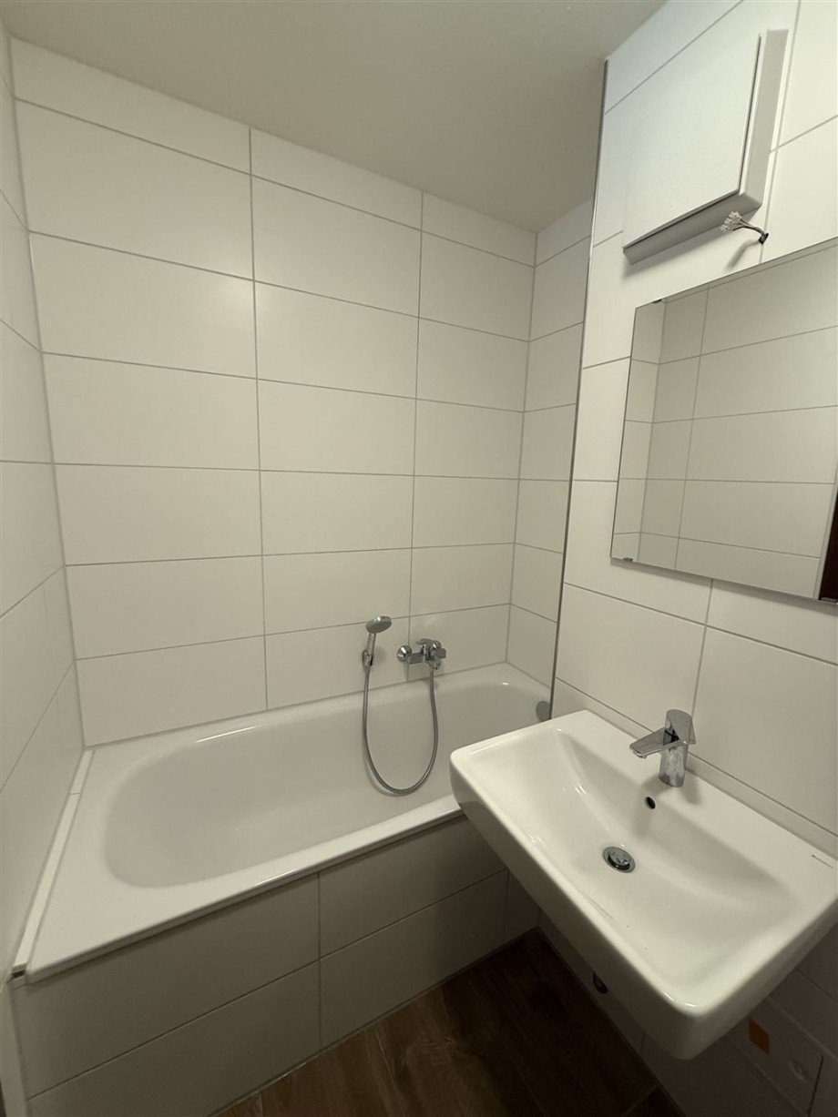 Bad mit Wanne Wohnung Remagen