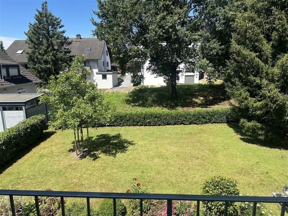 Blick in den Garten Wohnung Neuwied
