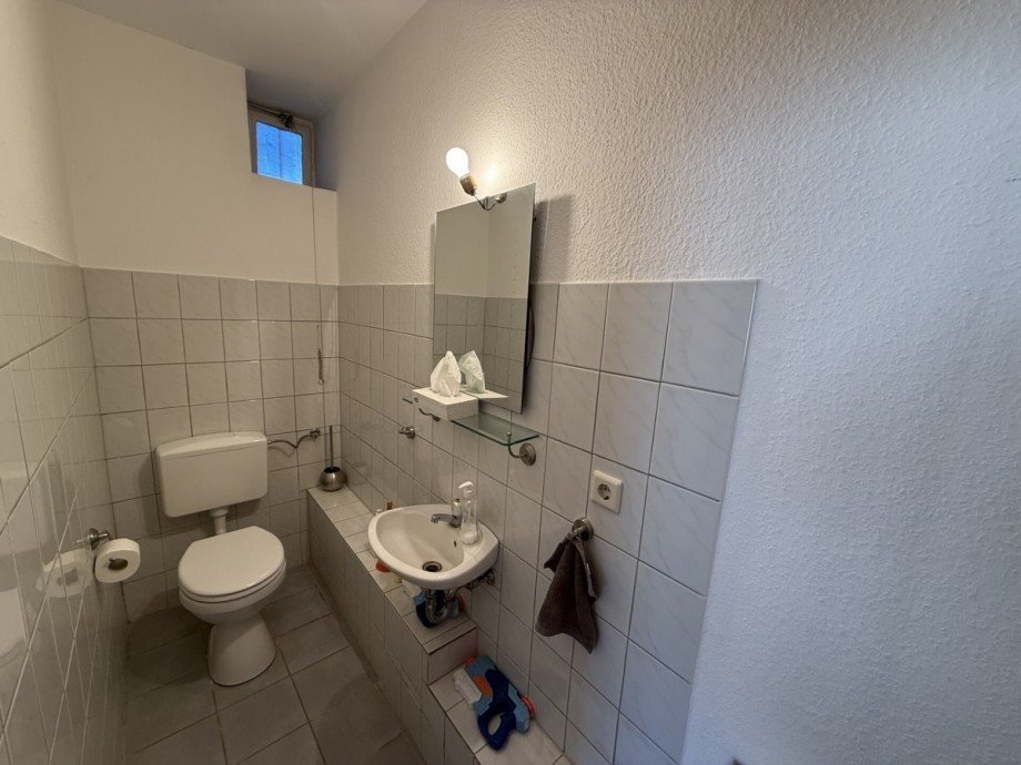 Eg. G-WC Zweifamilienhaus Neuwied / Feldkirchen