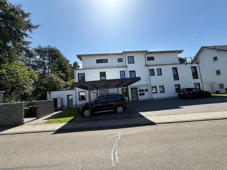 Hausansicht Neuwied Wohnung ***Einziehen und Wohlf�hlenSchickes Wohnen***bereits vermietet**