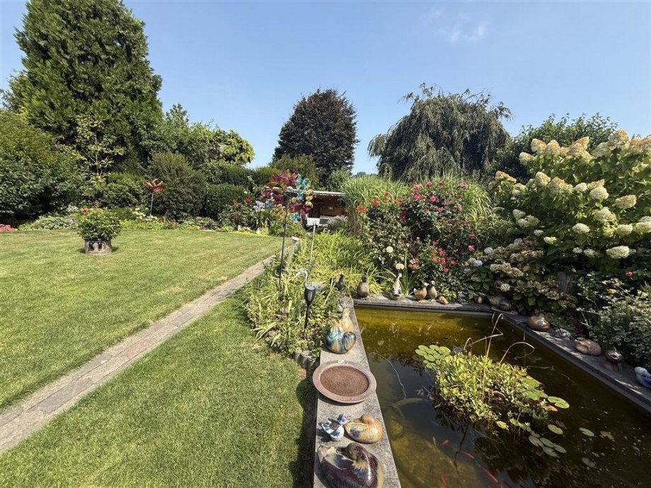 Im Garten Einfamilienhaus Neuwied